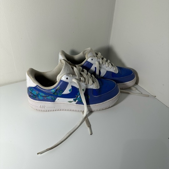 Nike Air Force custom painted shoes - Picture 3 of 14